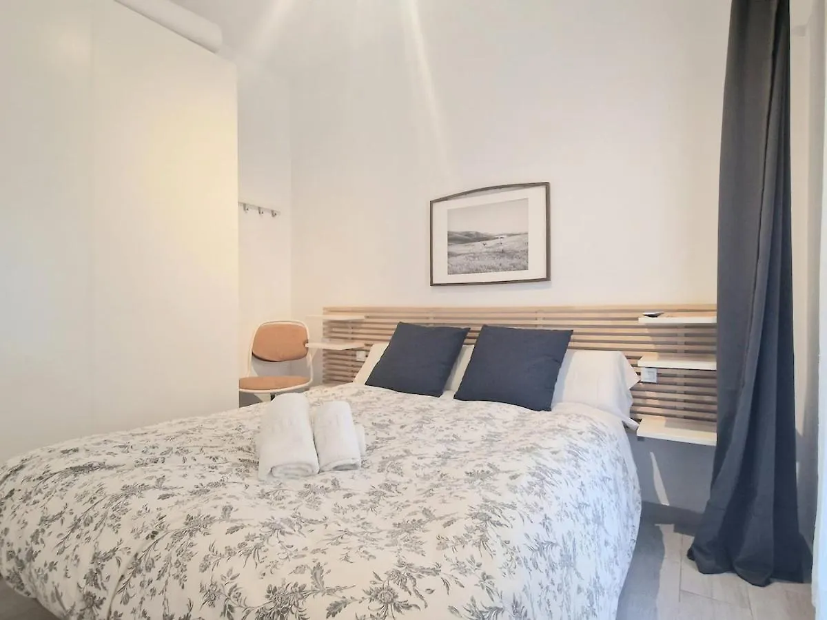 Nice 2-Bedroom Apartment In Downtown Seville Dionisio Spain