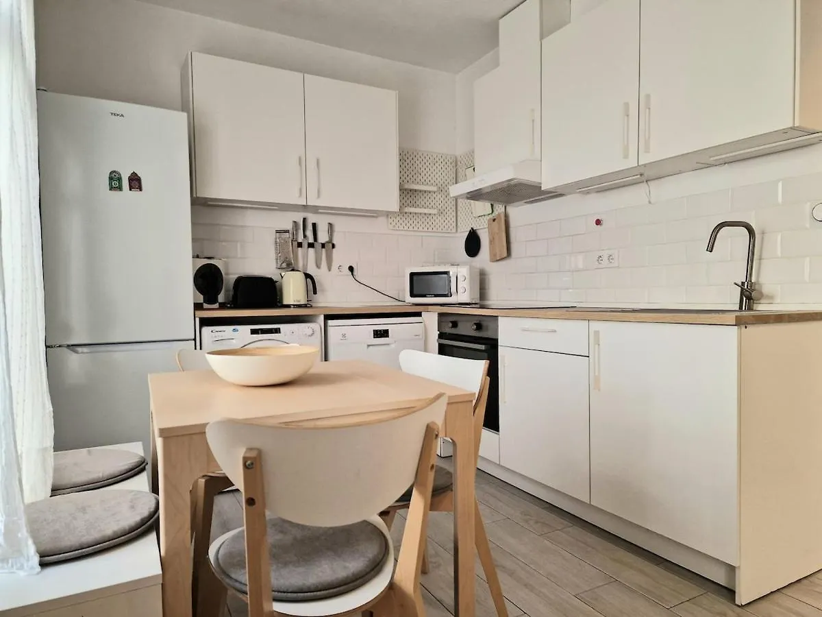 Nice 2-Bedroom Apartment In Downtown Seville Dionisio location