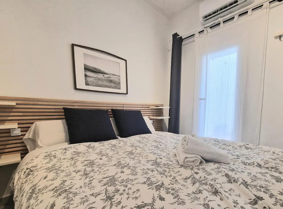 Nice 2-Bedroom Apartment In Downtown Seville Dionisio 0*,  Spain